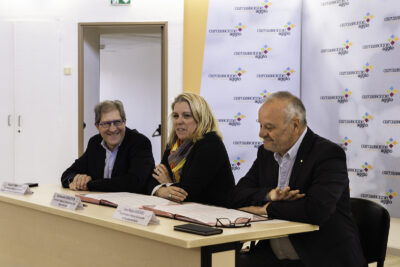 Agrandir l'image 1 sur 2, fenêtre modale