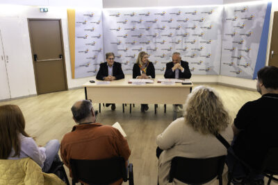 Agrandir l'image 2 sur 2, fenêtre modale