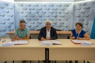 Agrandir l'image 2 sur 2, fenêtre modale