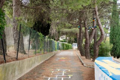 Agrandir l'image 2 sur 8, fenêtre modale