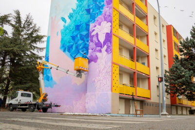 Photographie du bâtiment où la fresque a été réalisée - Agrandir l'image 2 sur 10, fenêtre modale