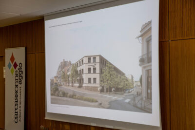 Agrandir l'image 2 sur 3, fenêtre modale