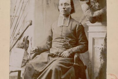 Agrandir l'image 1 sur 2, fenêtre modale