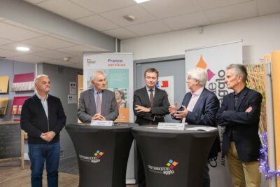 Inauguration de la Maison France Services de Carcassonne en présence des élus - Agrandir l'image 1 sur 2, fenêtre modale