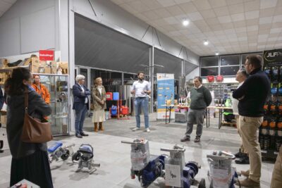 Au cœur de l'entreprise Garaud, en présence de Régis Banquet et des membres du réseau Entreprendre - Agrandir l'image 1 sur 3, fenêtre modale