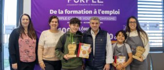 Les gagnants entouré du jury