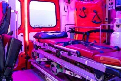 Agrandir l'image 1 sur 2, fenêtre modale