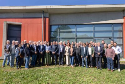 Agrandir l'image 2 sur 2, fenêtre modale